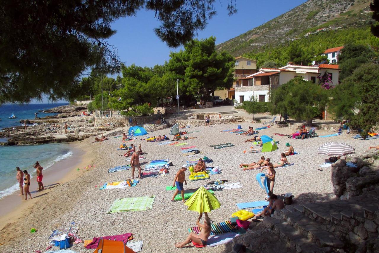 Apartments With A Parking Space Ivan Dolac, Hvar - 15784 Luaran gambar