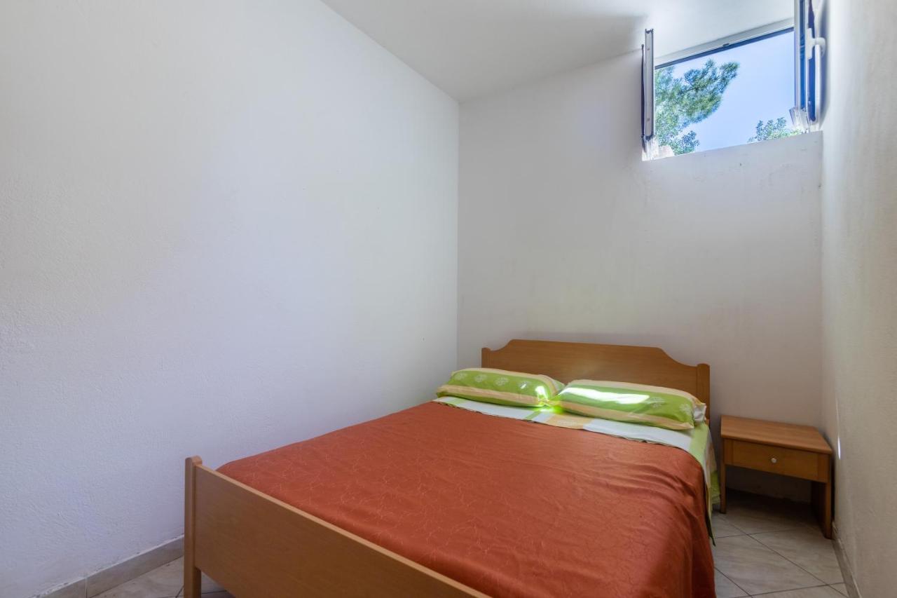 Apartments With A Parking Space Ivan Dolac, Hvar - 15784 Luaran gambar