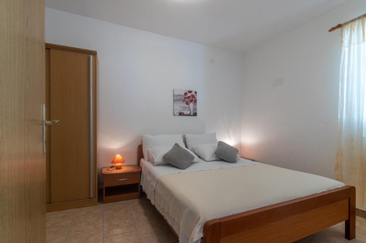 Apartments With A Parking Space Ivan Dolac, Hvar - 15784 Luaran gambar